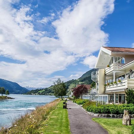 Hotel Loenfjord โลน ภายนอก รูปภาพ