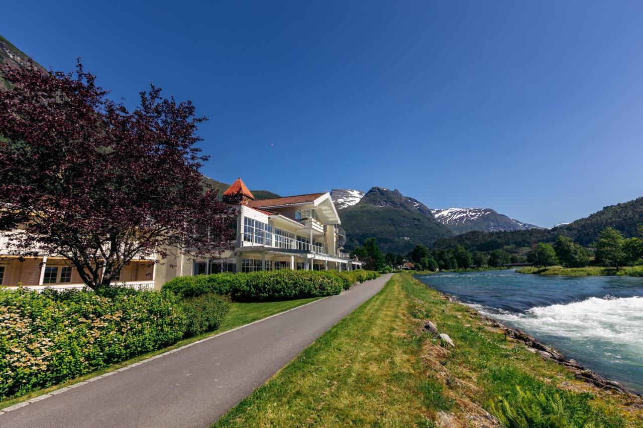 Hotel Loenfjord โลน ภายนอก รูปภาพ
