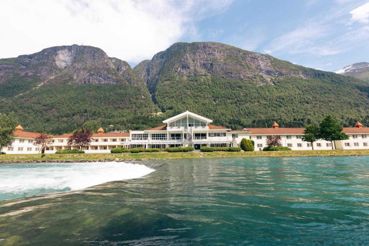 Hotel Loenfjord โลน ภายนอก รูปภาพ