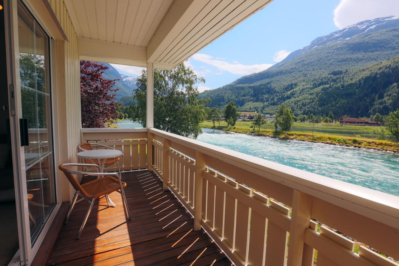 Hotel Loenfjord โลน ภายนอก รูปภาพ