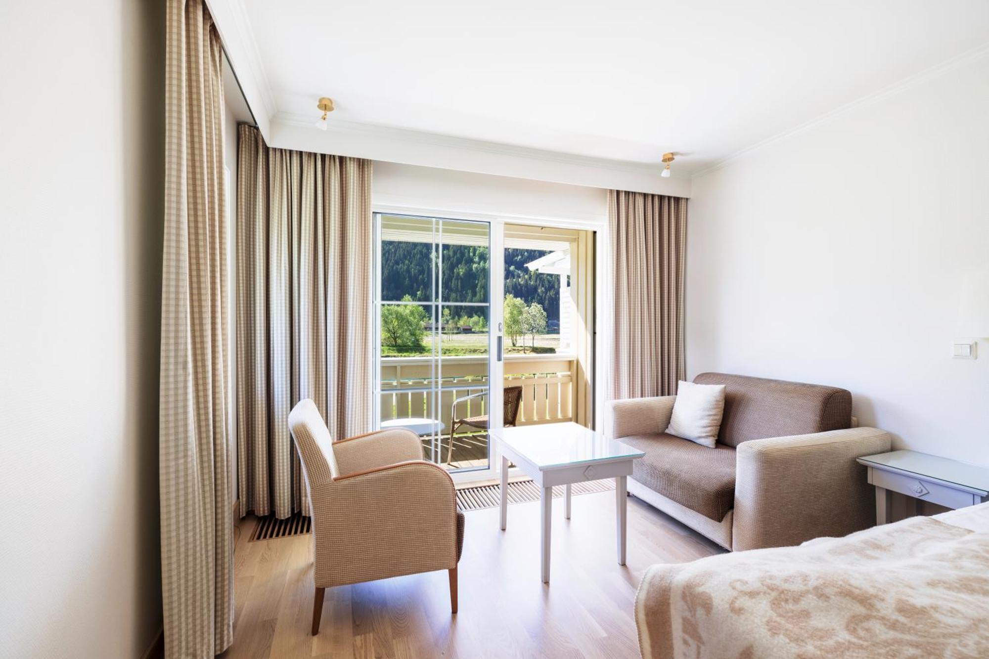 Hotel Loenfjord โลน ภายนอก รูปภาพ